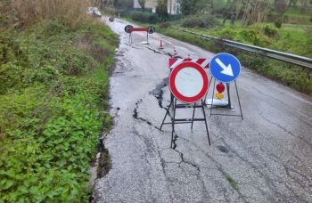 Frane e smottamenti su varie strade per il maltempo, gli interventi della  Provincia  