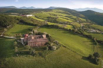 I massimi esperti delle api al monastero di Montebello