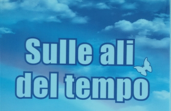 Presentato il libro di poesie "Sulle ali del tempo. Riflessi di luce" di Augusta Tomassini