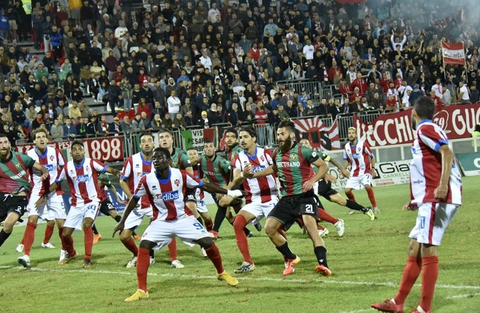 Calcio Serie C quarta giornata: Vis Pesaro 0 - Ternana 0